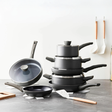 Avon Chef du Jour Pfannenset 18-teilig - Ergo-Griffe