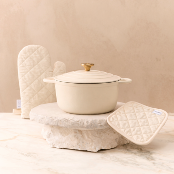 Byron gietijzeren braadpan 24 CM - Met deksel, pannenlap en ovenwant
