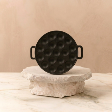 Byron gietijzeren poffertjes pan 24 CM