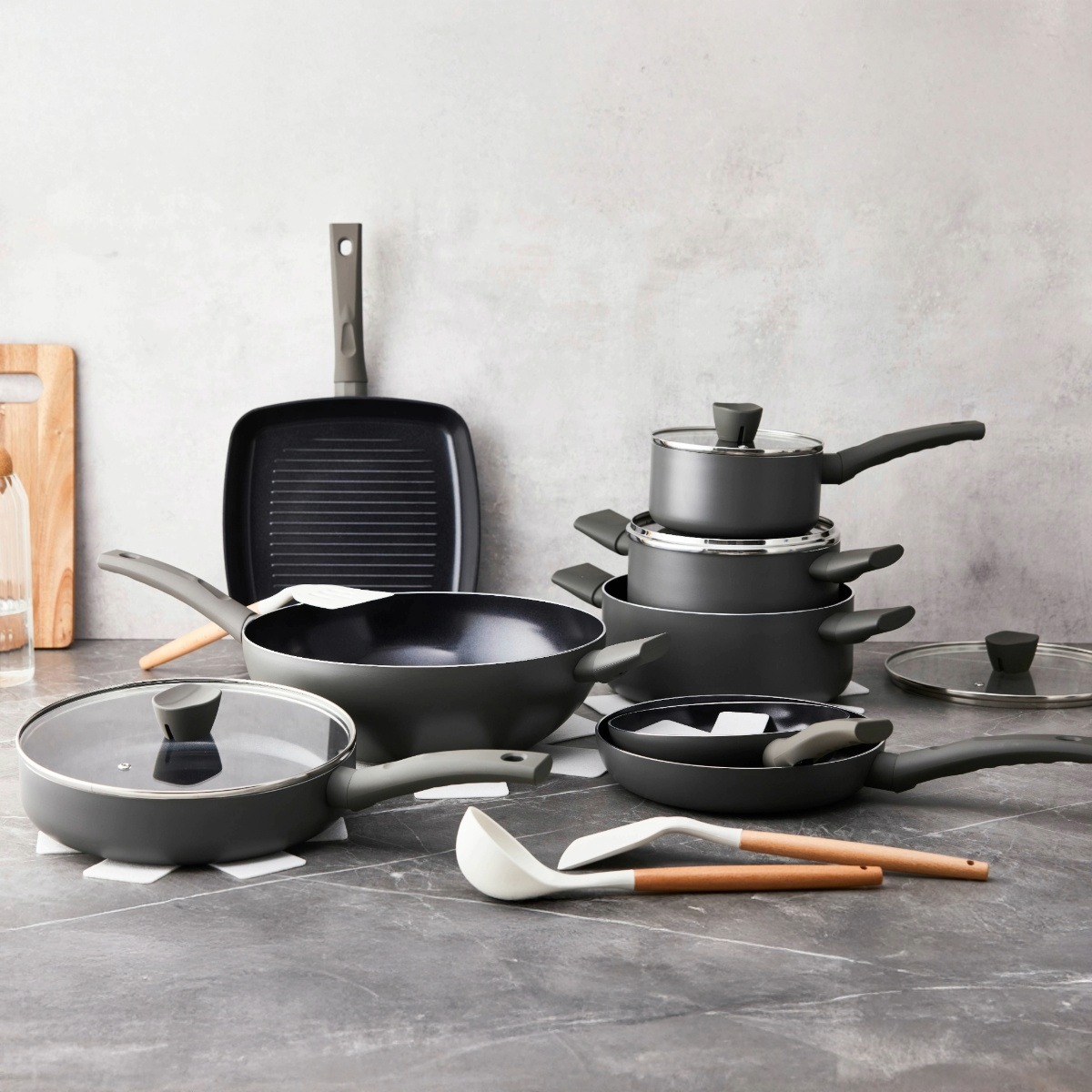 ISENVI Avon Chef Culinair set - Pannenset 19 delig - Ergo grepen afbeelding