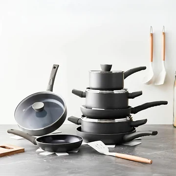 Avon Chef du Jour Pfannenset 18-teilig - Ergo-Griffe