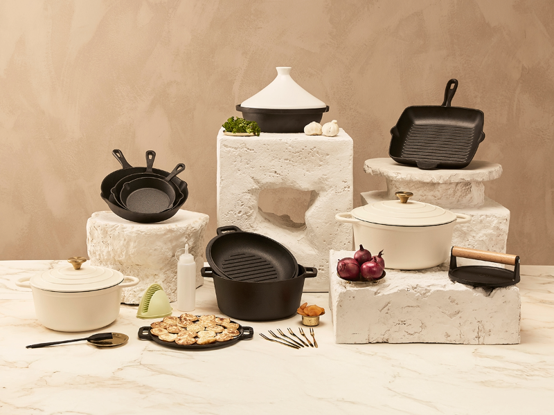 Nieuwe gietijzeren pan